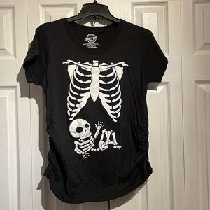 Maternity top size medium